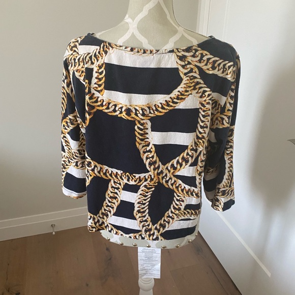 H&M 3/4 sleeve sweater. Very comfortable. Size M. - Picture 2 of 2